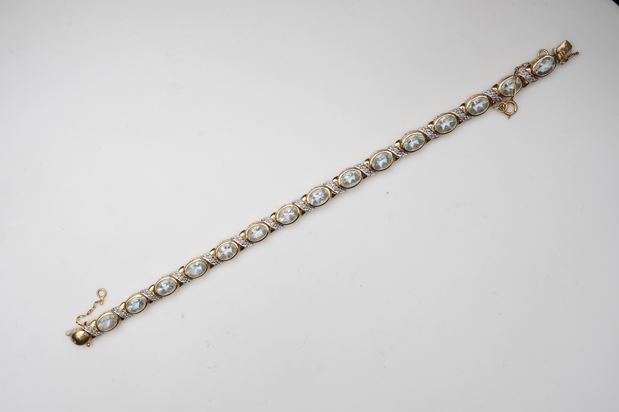 A set of aquamarine jewels